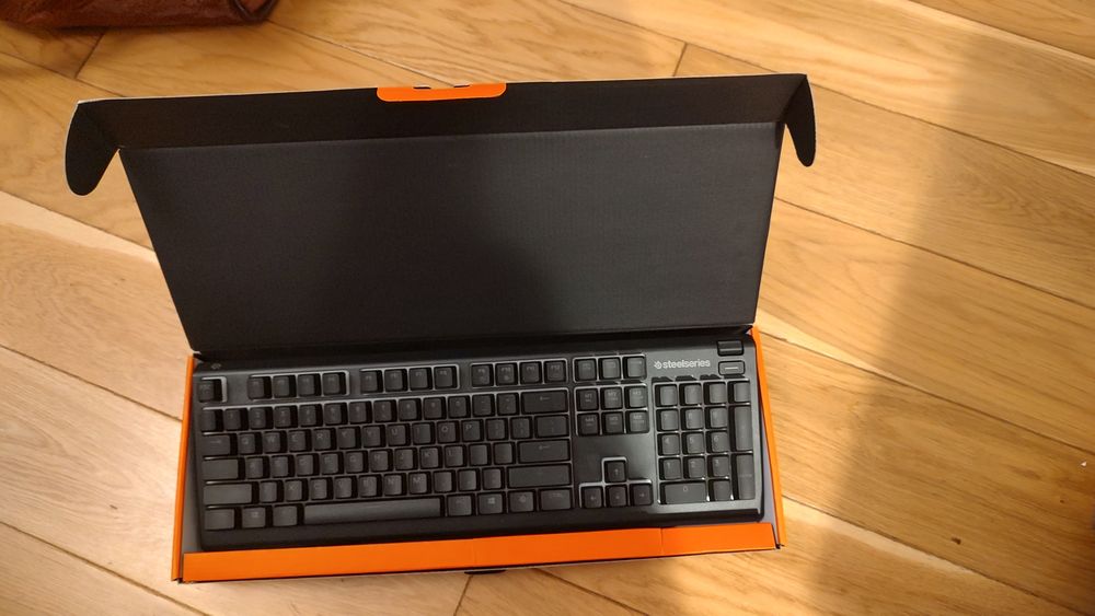 Klawiatura gamingowa steelseries Apex 3 gwarancja