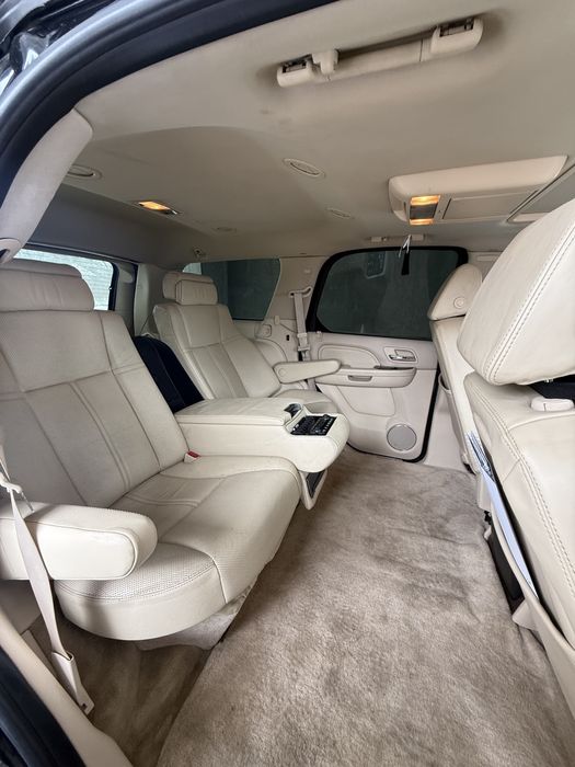 Cadillac Escalade 6.2 газ/бенз