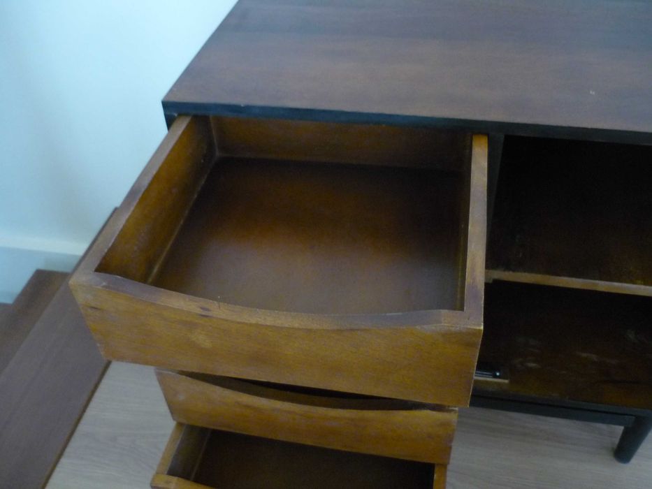 aparador consola COOPER area infinitas madeira acácia