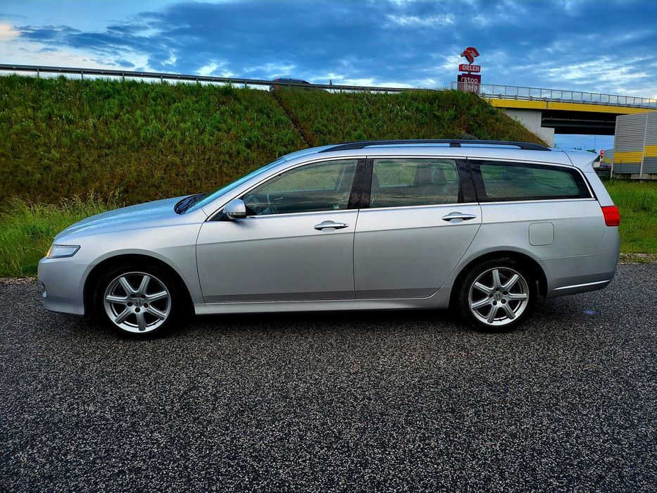 HONDA ACCORD 2.0B el.klapa navi alu klima android skóra SUPER STAN