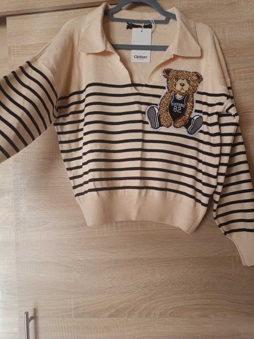 Nowy piękny sweterek w paski miś