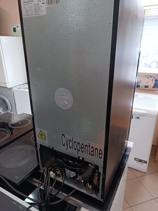 Холодильник вітрина