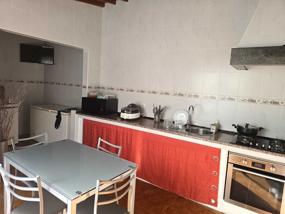 Moradia Ribeira Quente