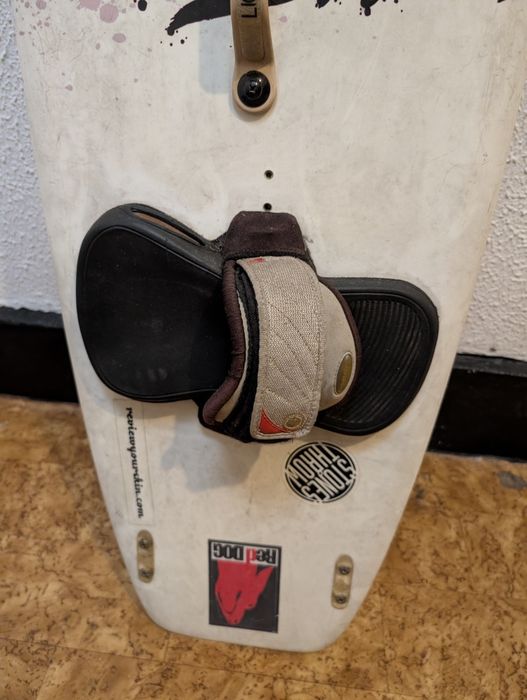 Prancha de Kiteboard Liquid Force Drop