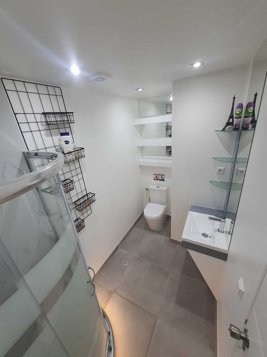 Quarto individual ( apartamento 100m2 renovado) V.N.Gaia