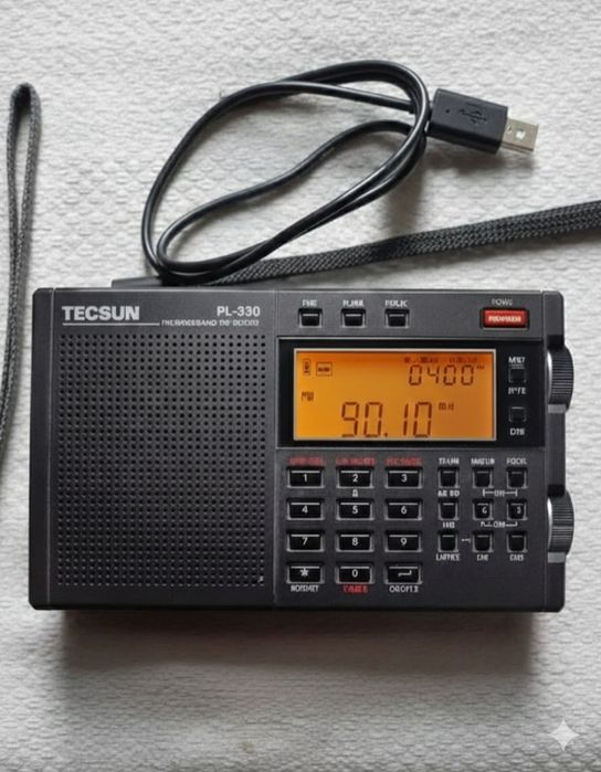 Радіоприймач Tecsun PL 330