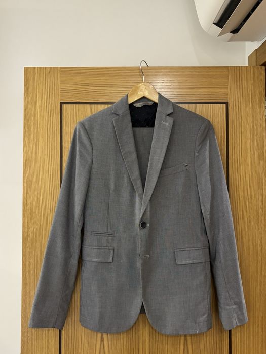 Conjunto de fato cinzento | Zara