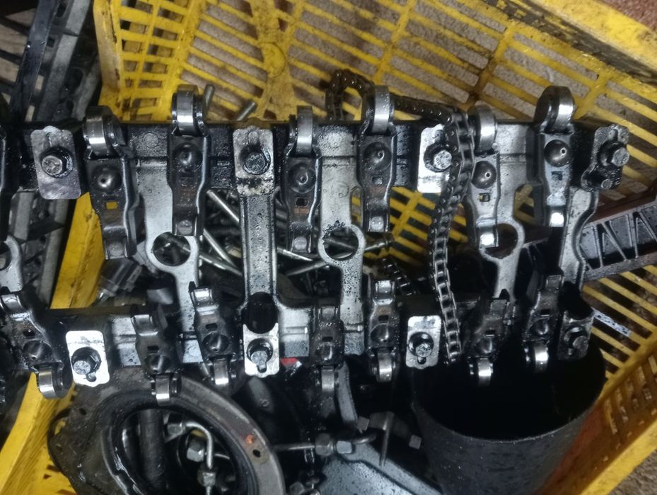 Peças para motor  ford Transit 2.2