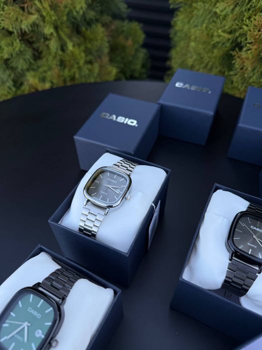 Годинник CASIO кварцовий унісекс | Металевий браслет | Стильний класичний дизайн/Годинник Касіо Чорний Сірий