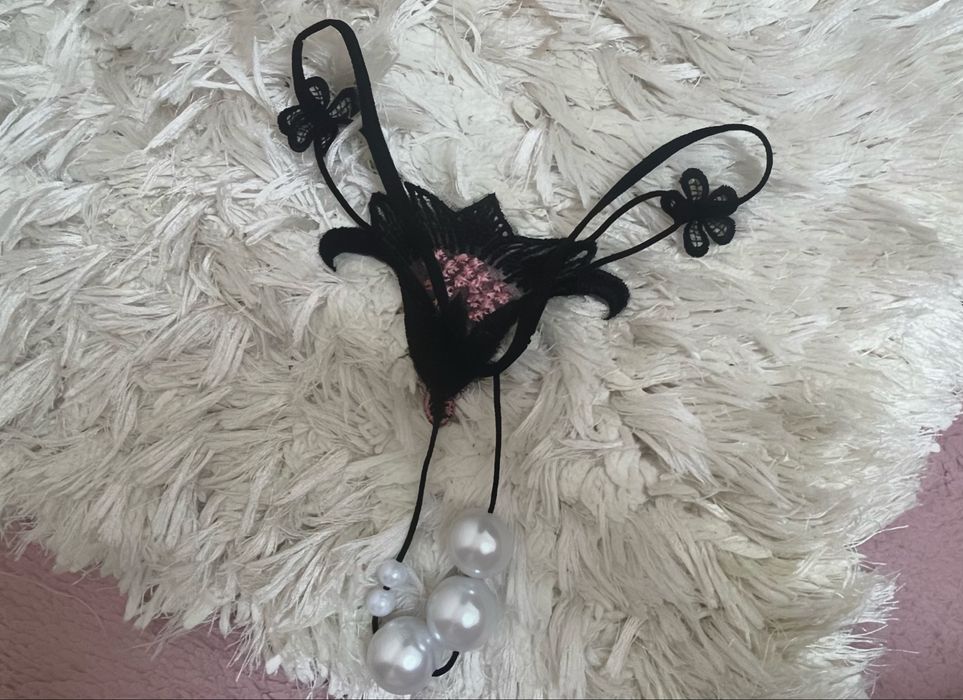 majteczki z perlami.