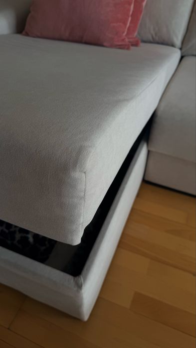 Sofa com chaise longue