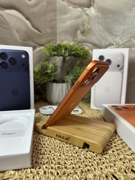 iPhone 17 Pro Orange 128Gb Xr в корпусі 17 Pro