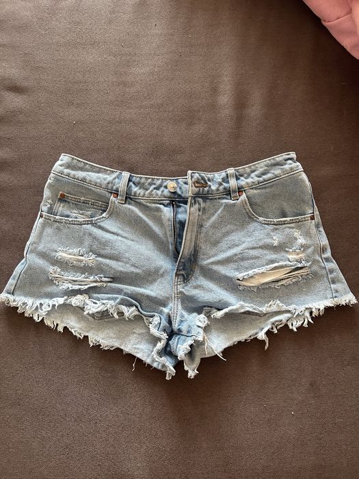 Джинсовые  шорты