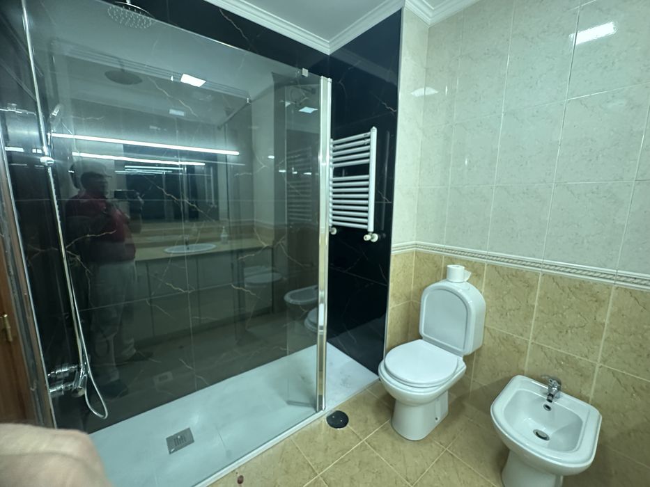 Apartamento T2+1 com lugar de garagem