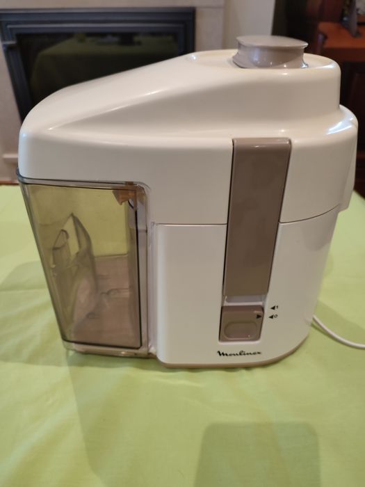 Máquina de sumos Moulinex
