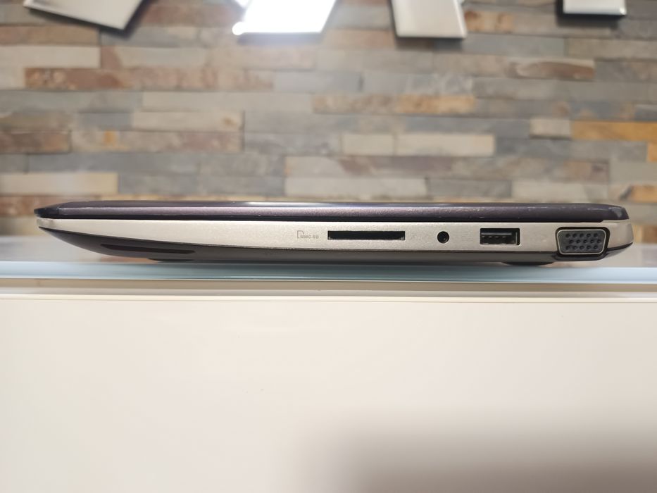 Portátil ASUS / Touchscreen / SSD 128GB