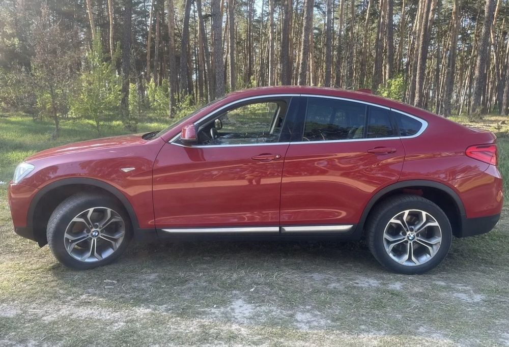 В хорошому стані кросовер BMW X4