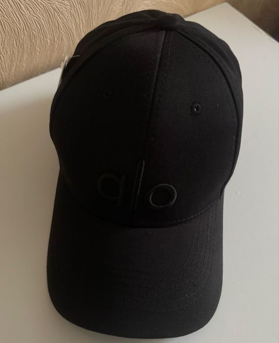 Бейсболка  кепка Alo Yoga