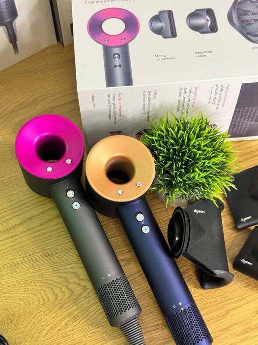 Фен Dyson Supersonic HD08