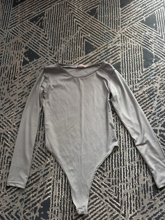 Продам боді ,сірого кольору !