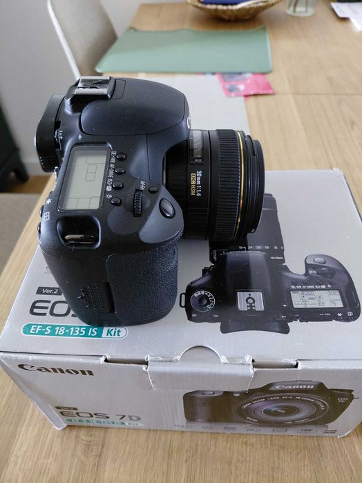 Canon eos 7d  idealny stan, niecałe 17,000 zdjęć