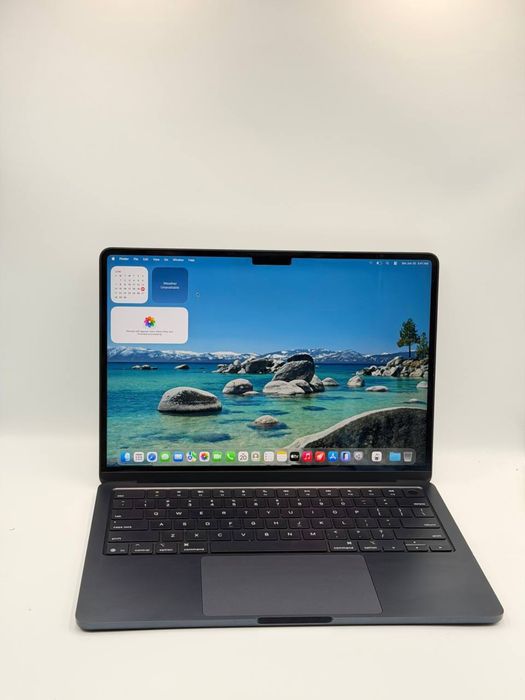 Продам MacBook Air 13.6’ M4 16/256GB/8CPU/10GPU Midnight (MW123) 2025