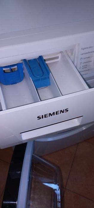 Maquina lavar roupa Siemens Impecável