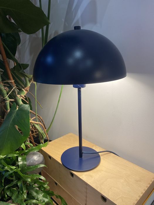 Lampa Westwing stolowa lampka nocna designerska granatowa