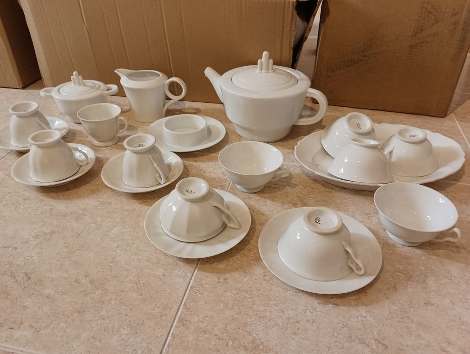 Vista alegre branco, peças antigas