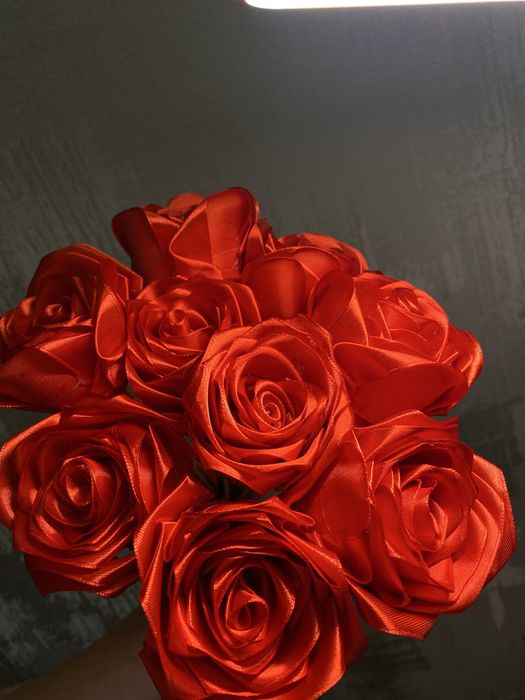 Букет для захисника з стрічки вінок квіти рози троянди