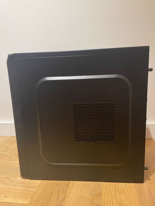 Komputer stacjonarny