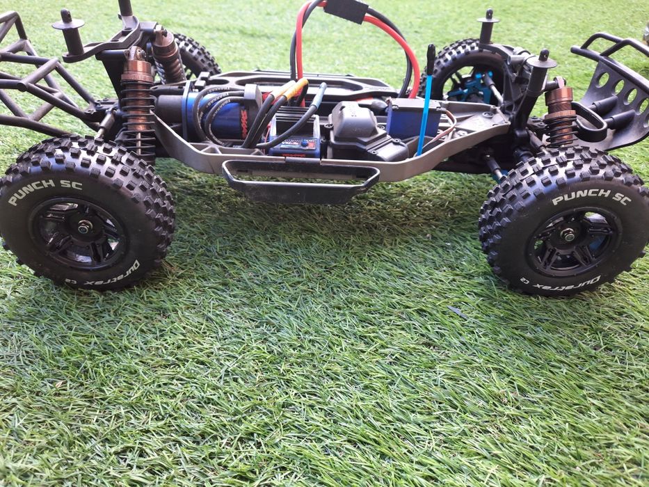 Traxxas slash 4x4  1/10