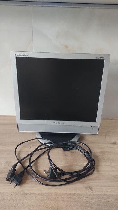 TV монітор Samsung Sync Master 741 MP