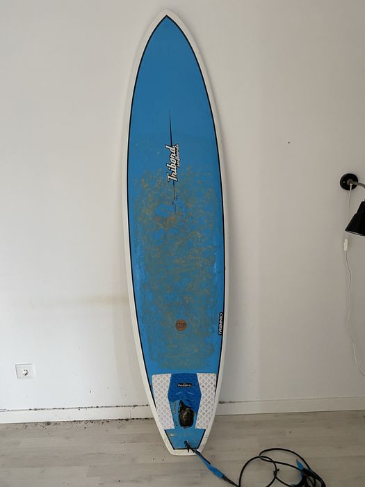 Prancha de surf com bolsa incluida