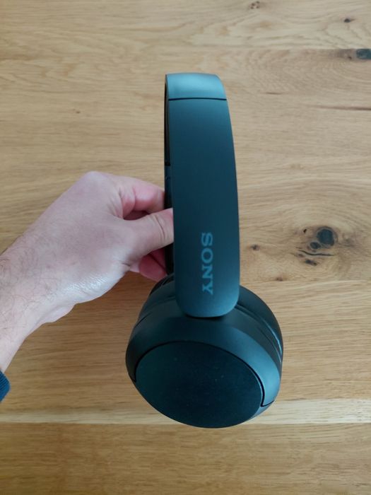 Auscultadores Bluetooth Sony