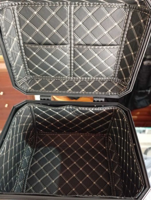 Top case 45lt. forrado e encosto
