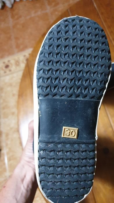 Botas aigle 30 com pelo em ótimo estado