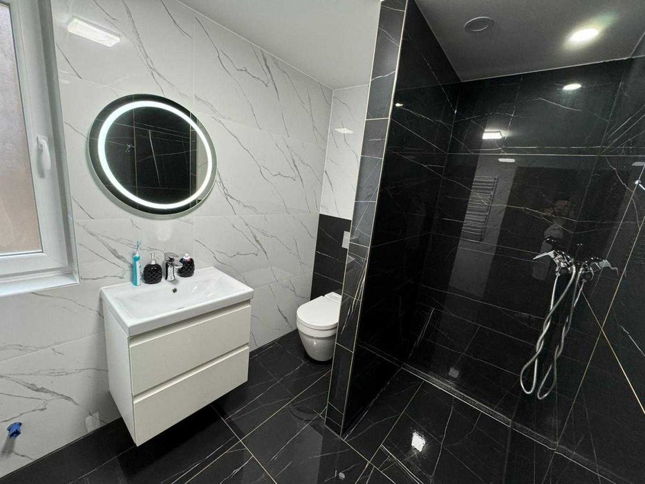 Будинок 9,5 сотих район автостанції в м. Коломия центр