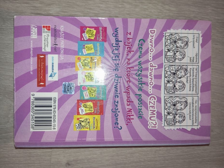 Książka "Dzienniki Nikki. To nie moja bajka!" Rachel Renée Russell