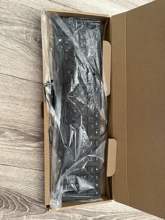 Клавіатура HP Wired Desktop 320K (9SR37AA).