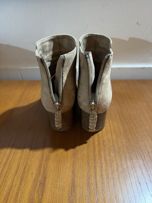 Botins Camursa creme 37