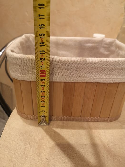 Koszyk na kosmetyki lub inne drobiazgi