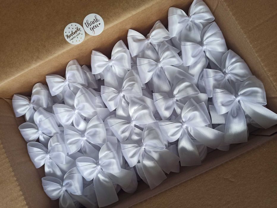 Dekoracje weselne w kolorze bieli