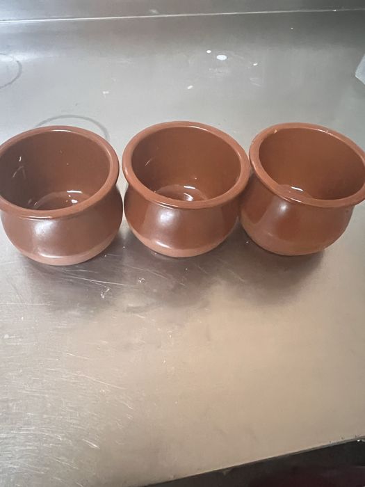 Vendo  pote de dobemesa de barro
