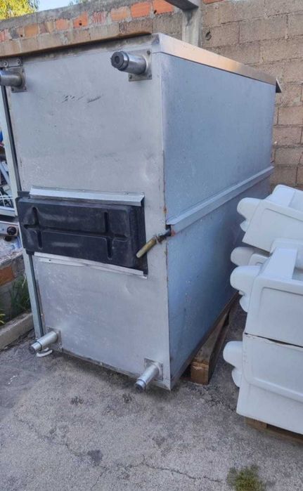 Vendo vitrine grande