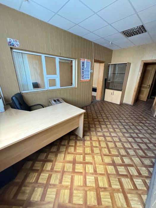 Оренда двоповерхового офісного приміщення
