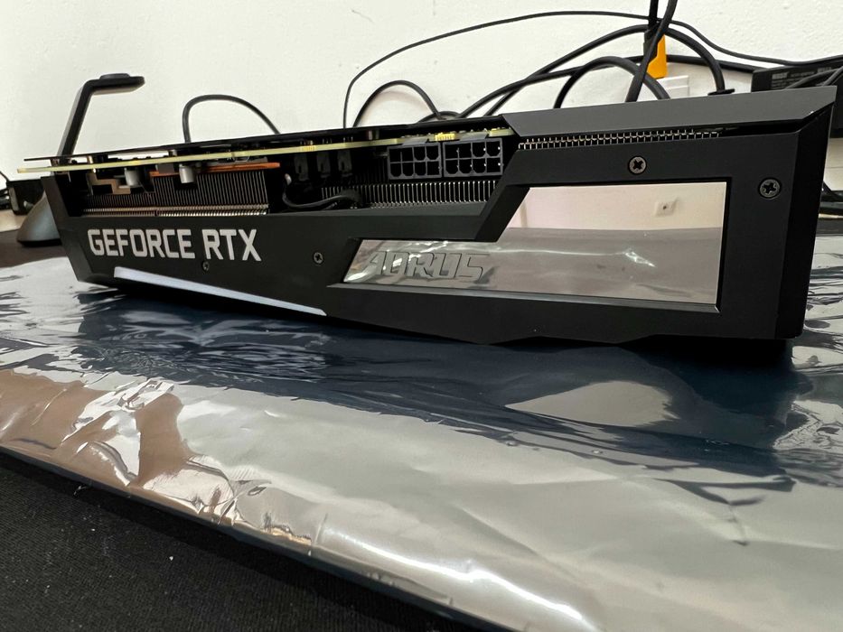 Placa gráfica RTX 3070 Aorus Master 8GB com garantia