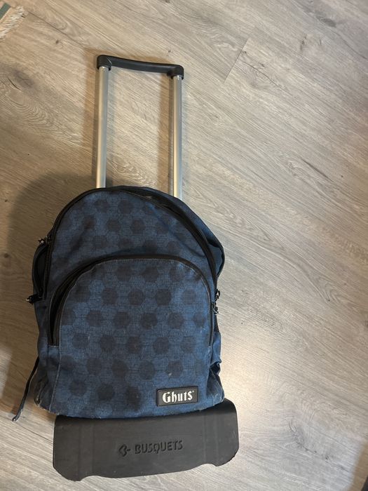 Mochila Ghuts com trolei