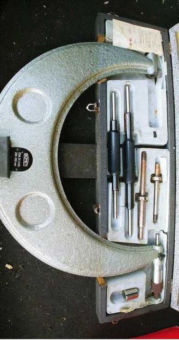 Micrómetro  Exterior de precisão 200-300