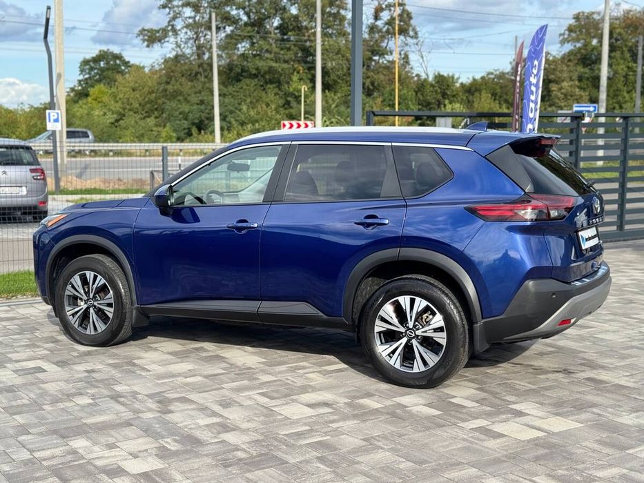 Nissan Rogue 2023 freshauto